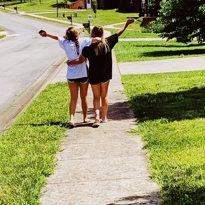 Meet your Posher, Kinley